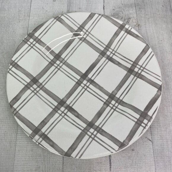 Pier 1 LINEN CHECK Gray Check Plaid Ironstone Round 11" Dinner Plates Set 2 FLAW - Picture 4 of 16
